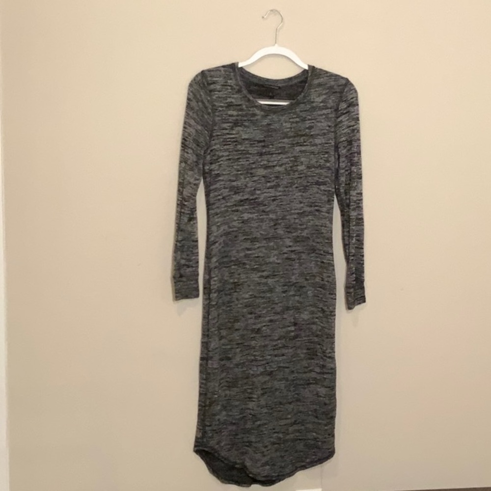 Banana Republic Gray Stretchy Jersey Dress